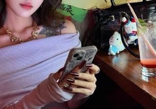 Feilin嗲囡囡 – 小Kaili小丁丁海边图集精选：在海的温柔中，记录下属于我们的故事
