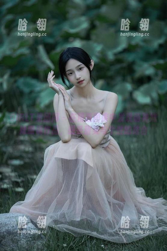 GIRLT果团网-萌神妹妹 GIRLT果团网 - 在精选图库中发现萌神妹妹眼镜作品,感受甜美与个性的结合
