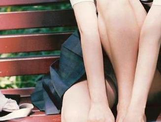 GIRLT果团网 – 免费领略酸酱兔的透明作品，探索她独特的艺术表达与创作灵感！