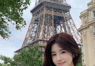 HuaYang花漾 – 张思允Nice毛衣写真原图曝光，时尚图包分享她的独特魅力