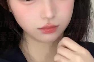 HuaYang花漾 – 暖心艾栗栗栗栗栗栗吖的温柔写真：原图展现她的迷人魅力