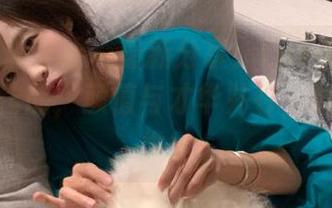 IMiss爱蜜社 – 最新分享：Luvian女王的写真作品，颜值与才华并存，真是反人类！