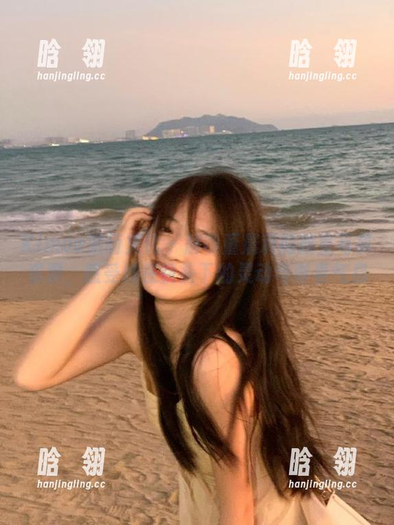 Kimoe激萌文化 - 解锁董晨莉的教室写真资源，感受她在镜头下的灵动与青春气息
