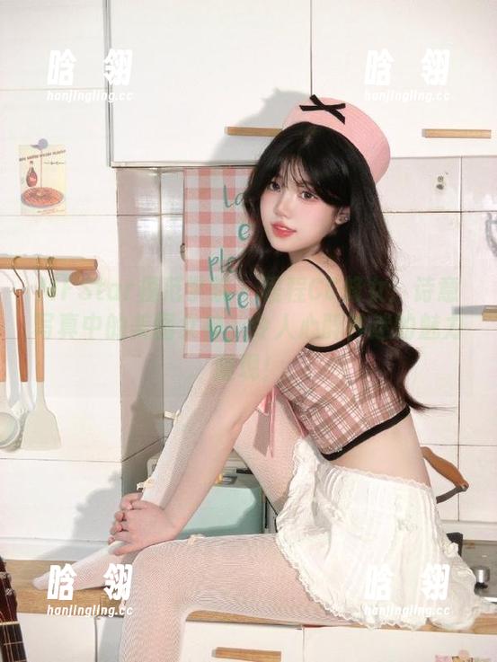 MFStar模范学院 - 程程CC修女：诗意写真中的美图女神，令人心醉神迷的魅力重现！
