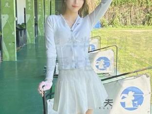 MTYH喵糖映画 – 半半子户外写真中的无圣光魅力，感受大自然的真实瞬间