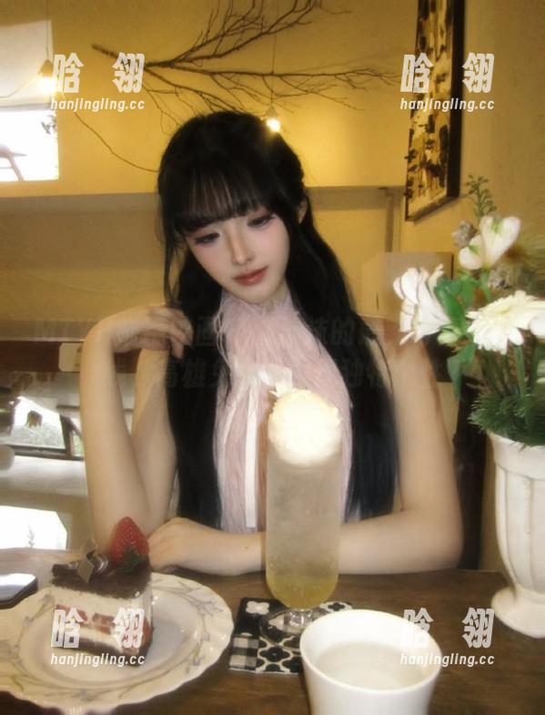 MTYH喵糖映画-蠢沫沫 MTYH喵糖映画 - 蠢沫沫的最新写真集上线,高雄兔女郎展现独特个性