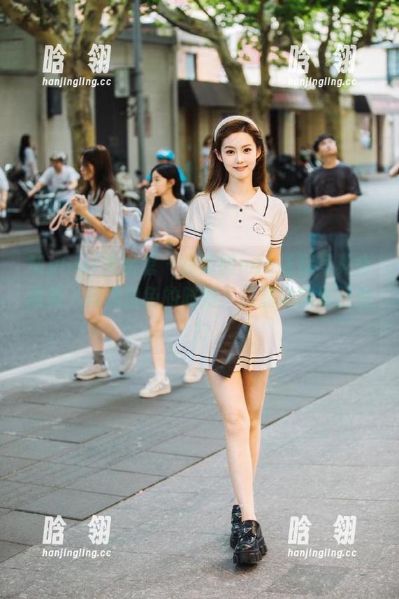 MyGirl美媛馆 - 徐微微mia泳装写真作品集：精选出色的时刻，彰显她的夏日魅力