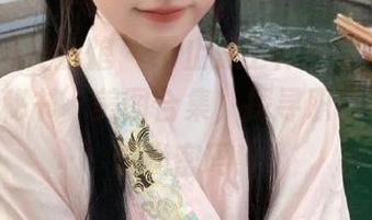 MyGirl美媛馆 – 不止是工作：徐微微mia的‘秘书’美图合集，探寻职场背后的时尚密码！