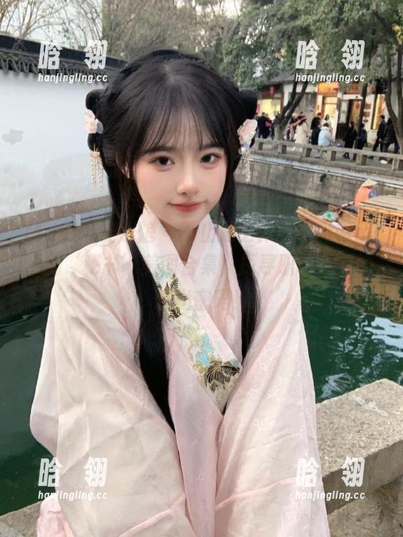 MyGirl美媛馆 - 不止是工作：徐微微mia的‘秘书’美图合集，探寻职场背后的时尚密码！