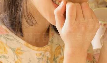 Pary学生模拍 – 魅力少女写真高清图库：素萍诠释青春的纯真与灵动之美