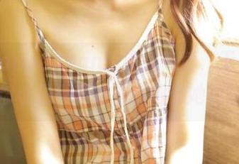 领略PoppaChan的清纯气质，无圣光原图让你看见真实之美，感受她的魅力！