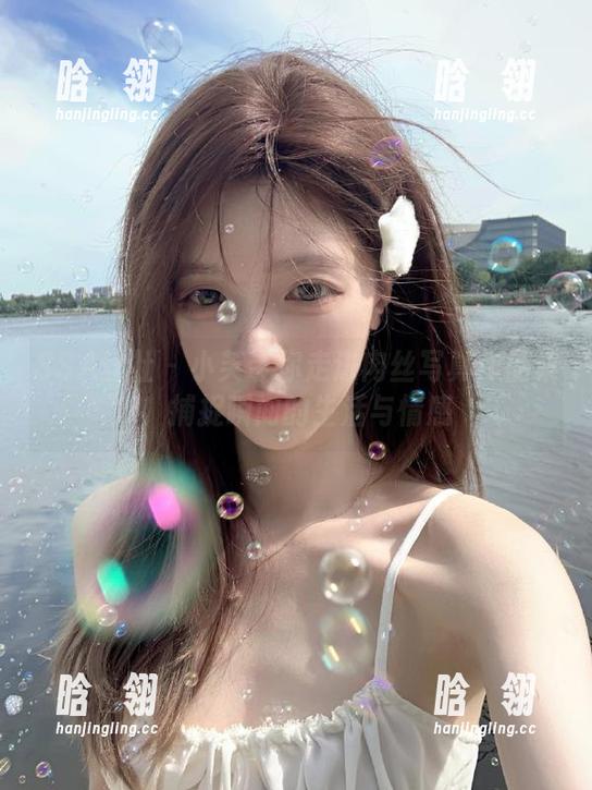 SSA丝社 - 小芙带你走进肉丝写真作品集，捕捉瞬间的生活与情感