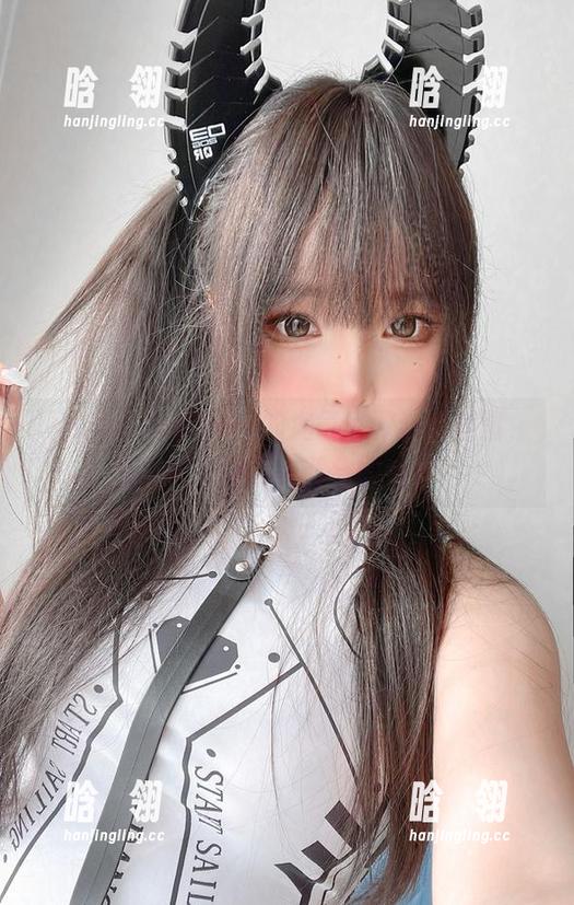 下载SayoMomo的淘气家教系列套图，给你的生活添点调皮的色彩！