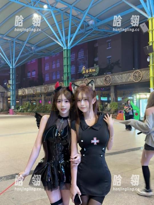 SiHua思话 - 揭秘小狐狸图库：那些很美很魅的精选写真，绝对不容错过！