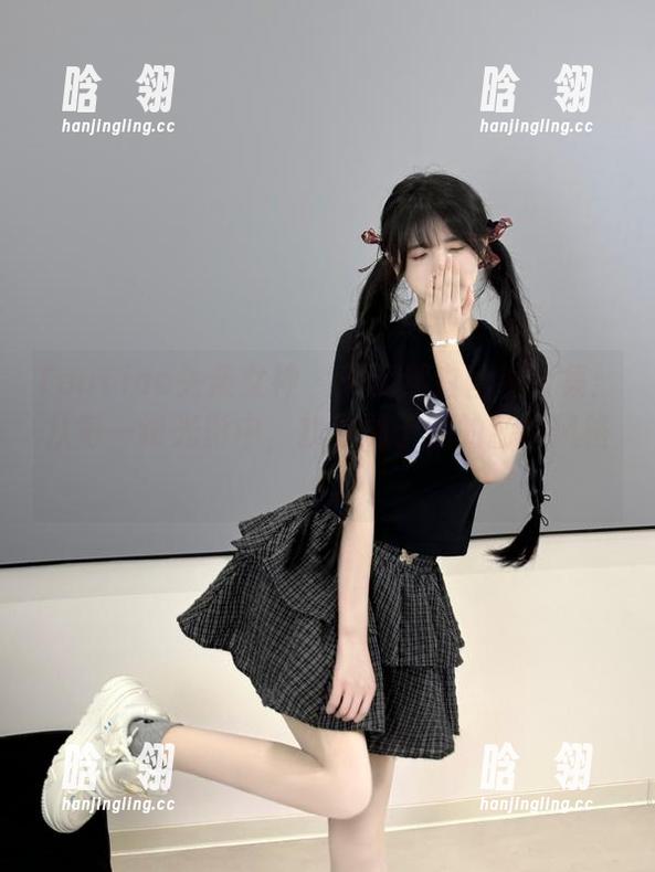 TouTiao头条女神-郭忆然 TouTiao头条女神 - 郭忆然白丝袜合集:从每一缕光影中,找寻属于她的独特风格!