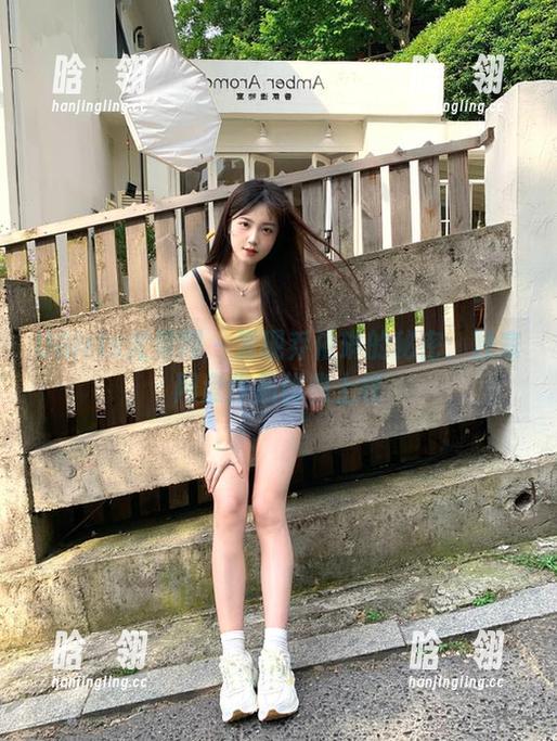UGirls尤果网-乔依琳 UGirls尤果网 - 发现乔依琳的秘密:独家网盘作品优雅上线