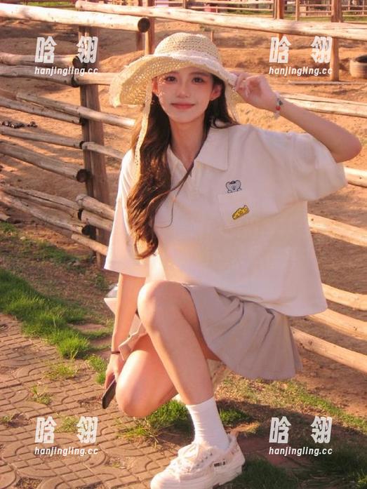 UGirls尤果网-乔依琳 UGirls尤果网 - 乔依琳的旗袍写真合集:蕴含古典韵味的时尚风采尽在其中