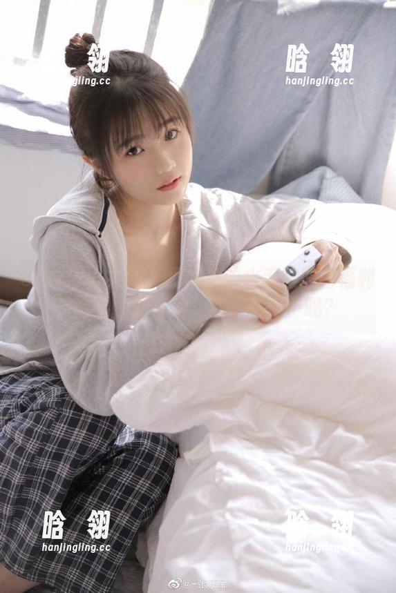 UGirls尤果网-周妍希 UGirls尤果网 - 周妍希的水手服原图福利,宅男们的最爱,你准备好了吗?