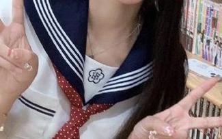 UGirls尤果网 – 易阳的吊带作品：这组图片真让我怀疑人生，性感归性感，慎入哦！