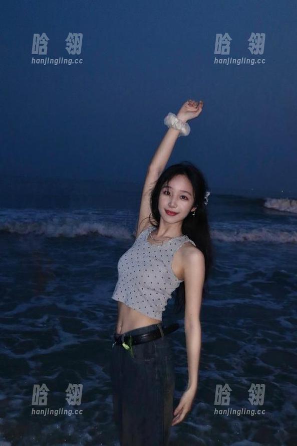 UGirls尤果网-李思宁 UGirls尤果网 - 用心欣赏李思宁全套户外写真原图,发现生活中那些被遗忘的风景