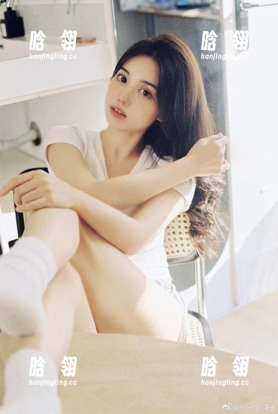 UGirls尤果网-杨漫妮 UGirls尤果网 - 杨漫妮内衣原图大揭密:私房风格让你忍不住想多看几眼!