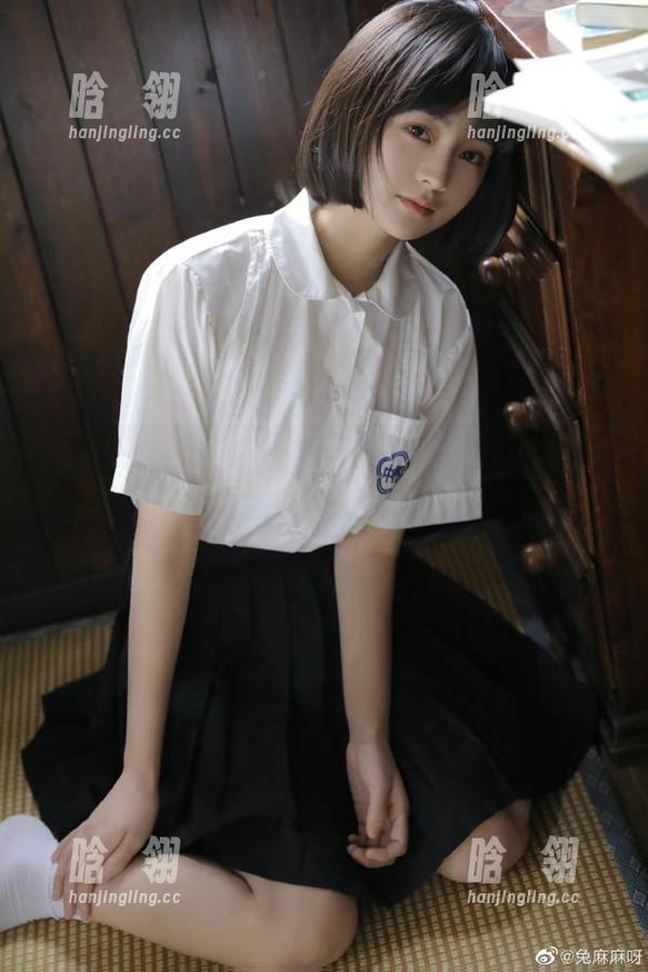 UGirls尤果网-王幼贞 UGirls尤果网 - 原图下载:一同欣赏王幼贞与妹妹的梦幻写真,缤纷色彩尽显