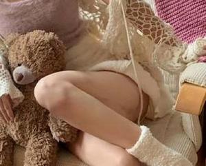 Xiuren秀人网 – 七米baby毛衣写真作品，精致套图展示时尚与温暖的交融