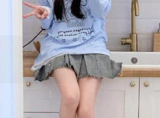 Xiuren秀人网 – 观看乔一一的黑丝写真，感受她艺术作品中的个性张扬