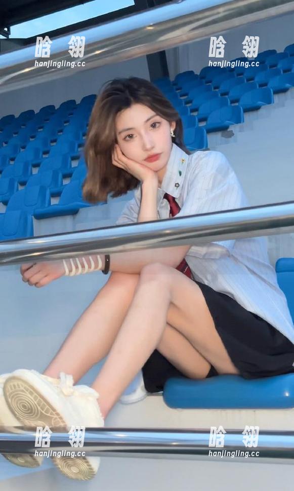 Xiuren秀人网-佘贝拉Bella Xiuren秀人网 - 佘贝拉Bella女孩写真带来新鲜感,图库下载等你来享受!