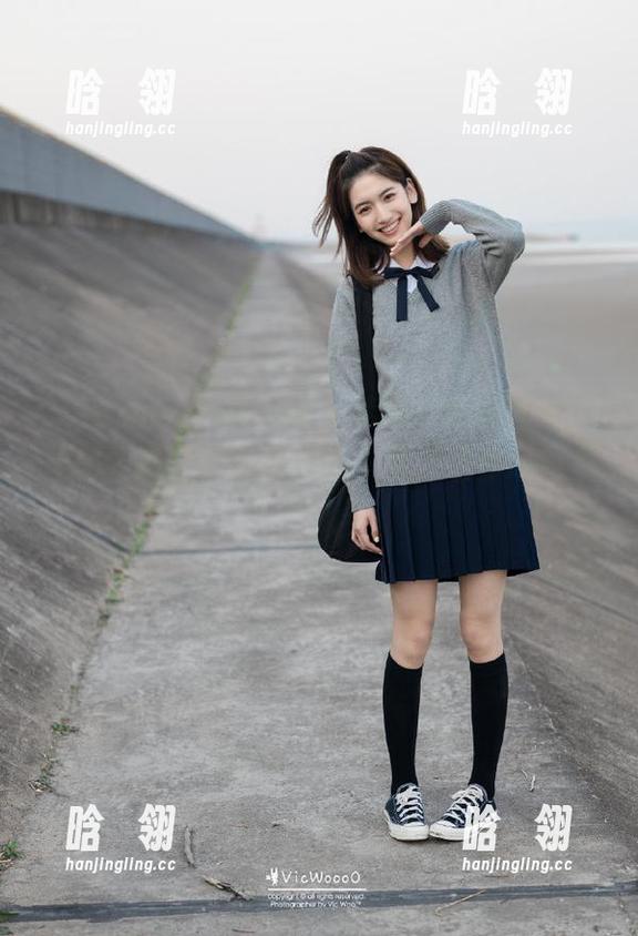 Xiuren秀人网-俞夕梦 Xiuren秀人网 - 俞夕梦兔女郎写真集,原图中尽显可爱俏皮的一面,让你心动不已