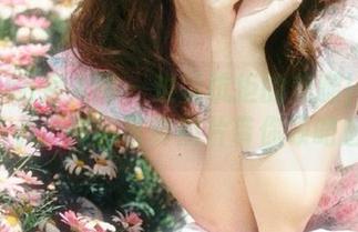 Xiuren秀人网 – 难以抗拒的美腿！刘奕宁Lynn高清写真照片带你领略魅力