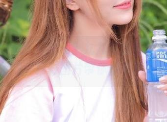 Xiuren秀人网 – 十九九最新写真“妹妹”上线，精彩图片带你感受艺术之美