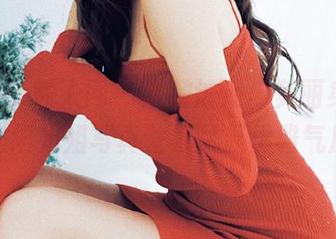 Xiuren秀人网 – 清澈泳池与美丽身影，史雨姐姐写真壁纸尽显优雅气质
