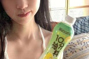 Xiuren秀人网 – 小果冻儿天台图集精彩回顾：分享青春、分享笑容、分享生活的美！