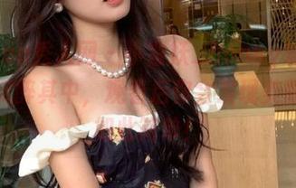 Xiuren秀人网 – 小蛮妖_honey妹妹的图包沉醉其中，观看后你会发现美丽竟然如此简单！
