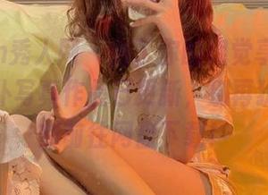 Xiuren秀人网 – 为了你的视觉享受，小蛮腰女仆写真作品已更新，别再犹豫，立刻前往网盘下载！
