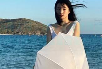 Xiuren秀人网 – 泳衣女神沐娜娜：合集分享让你流连忘返的夏日回忆