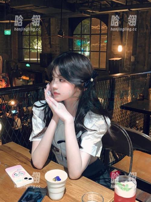 Xiuren秀人网-清水美嘉 Xiuren秀人网 - 让清水美嘉的全套镂空写真陪你甜甜入梦,快来下载吧!