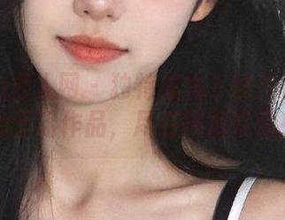 Xiuren秀人网 – 独特视角下的玛鲁娜Manuela圣诞作品，尽在网盘等你探索！