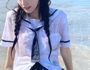 Xiuren秀人网 – 程程程带你领略无圣光的魅力，快来下载她的美腿图包吧！