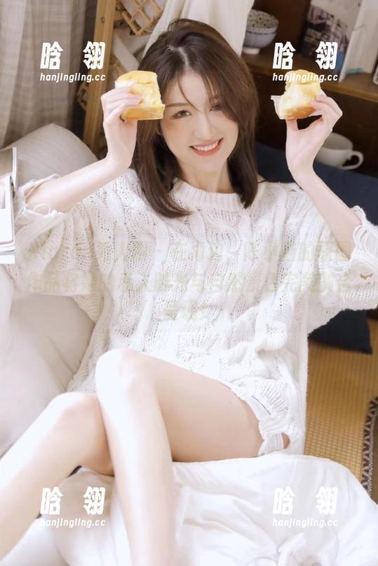 Xiuren秀人网-陈小喵 Xiuren秀人网 - 在海边,陈小喵的原图作品将她的私人时光与自然景色完美融合呈现!