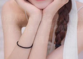 Xiuren秀人网 – 裸足之美，颜浅浅Cindy独家写真美图合集，带你感受自然的清新气息