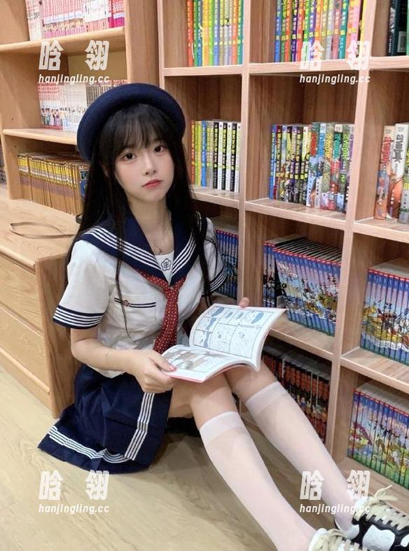 YouMi尤蜜荟 - little贝壳独特吊带作品在线呈现：视觉盛宴中尽显风情