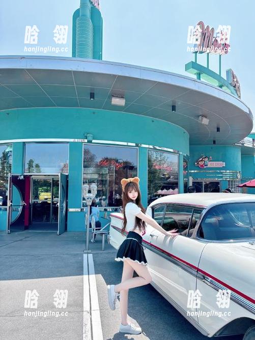 YouMi尤蜜荟 - 来看看周妍希的秘密！网盘里的制服写真合集曝光！