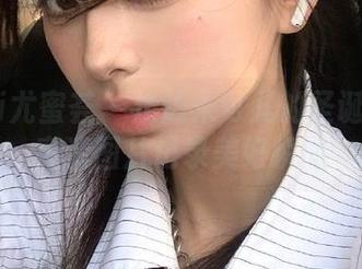 YouMi尤蜜荟 – 走进朱可儿的圣诞幻想：高清图片记录美好瞬间