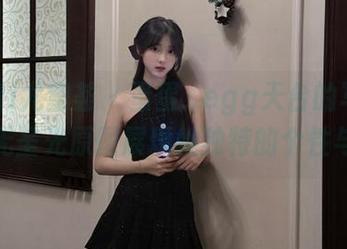 YouMi尤蜜荟 – 蛋蛋_egg天台的写真之旅，无圣光原图展现她独特的个性与风格