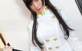 感受“nagisa魔物喵”的魅力：私拍图包带你领略绝美套装！