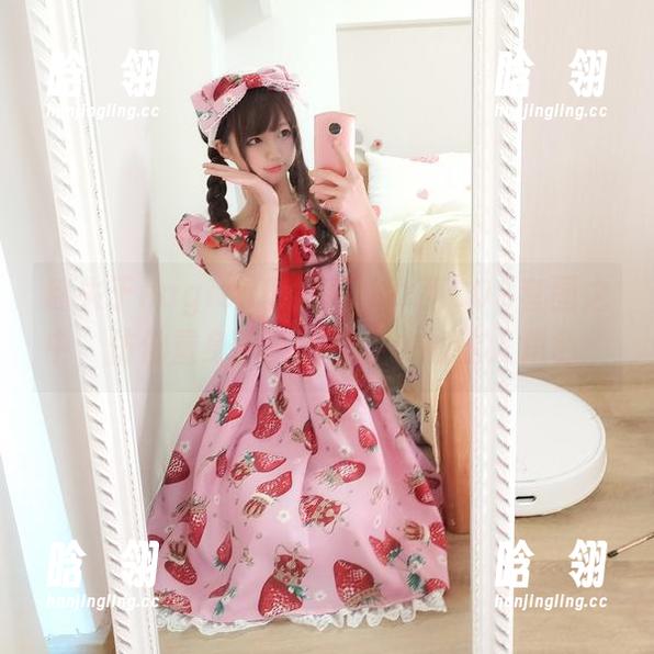 nagisa魔物喵 迷失于nagisa魔物喵的女巫COS套图之中,仿佛置身于奇幻故事中的迷人角色!