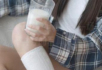 pans – 当Kiki穿上和服：一场自嘲与优雅共存的写真集精选