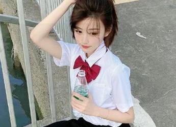 pans – roro空姐写真集：精选那些动人瞬间，让你仿佛置身云端，享受空中精致生活！